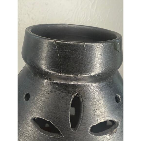 Oaxacan Barro Negro Black Pottery Pierced Planter Tripod Base Handmade Mexico - Picture 5 of 6